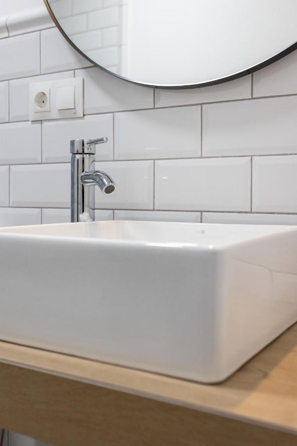 Holidays2Malaga Picasuss Loft New Built Close Huelin Beach And Promenade Kültér fotó