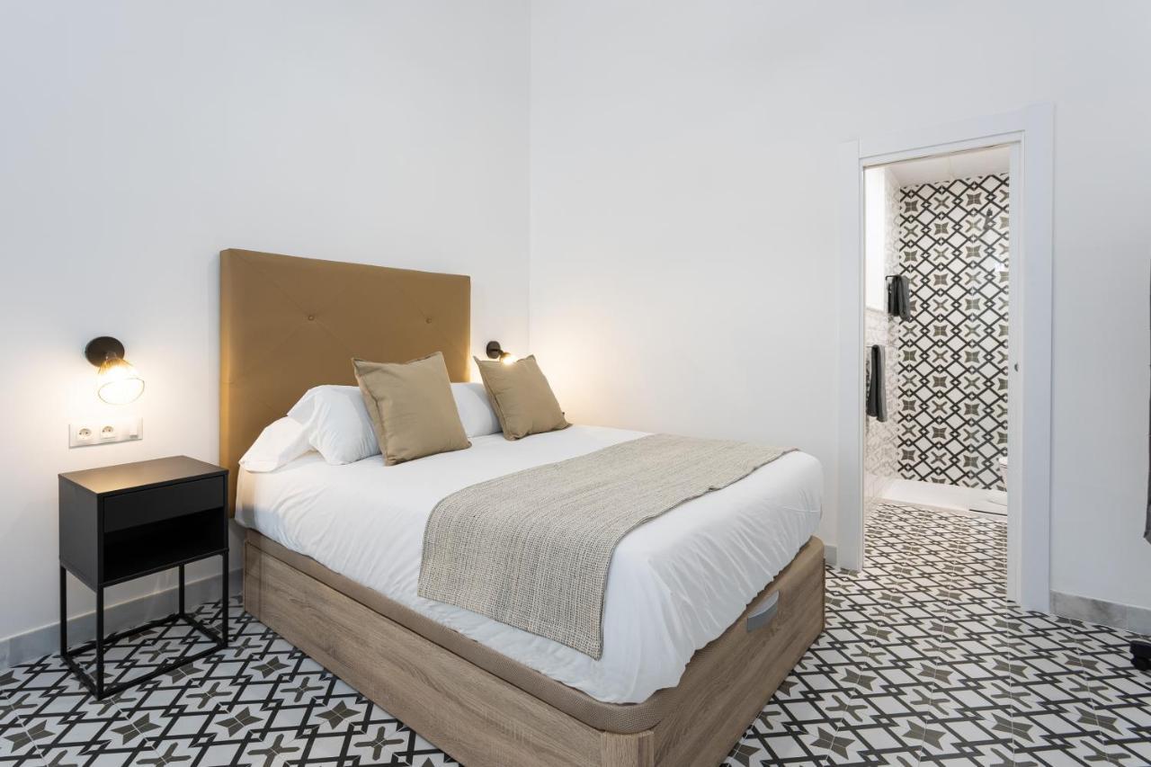 Holidays2Malaga Picasuss Loft New Built Close Huelin Beach And Promenade Kültér fotó