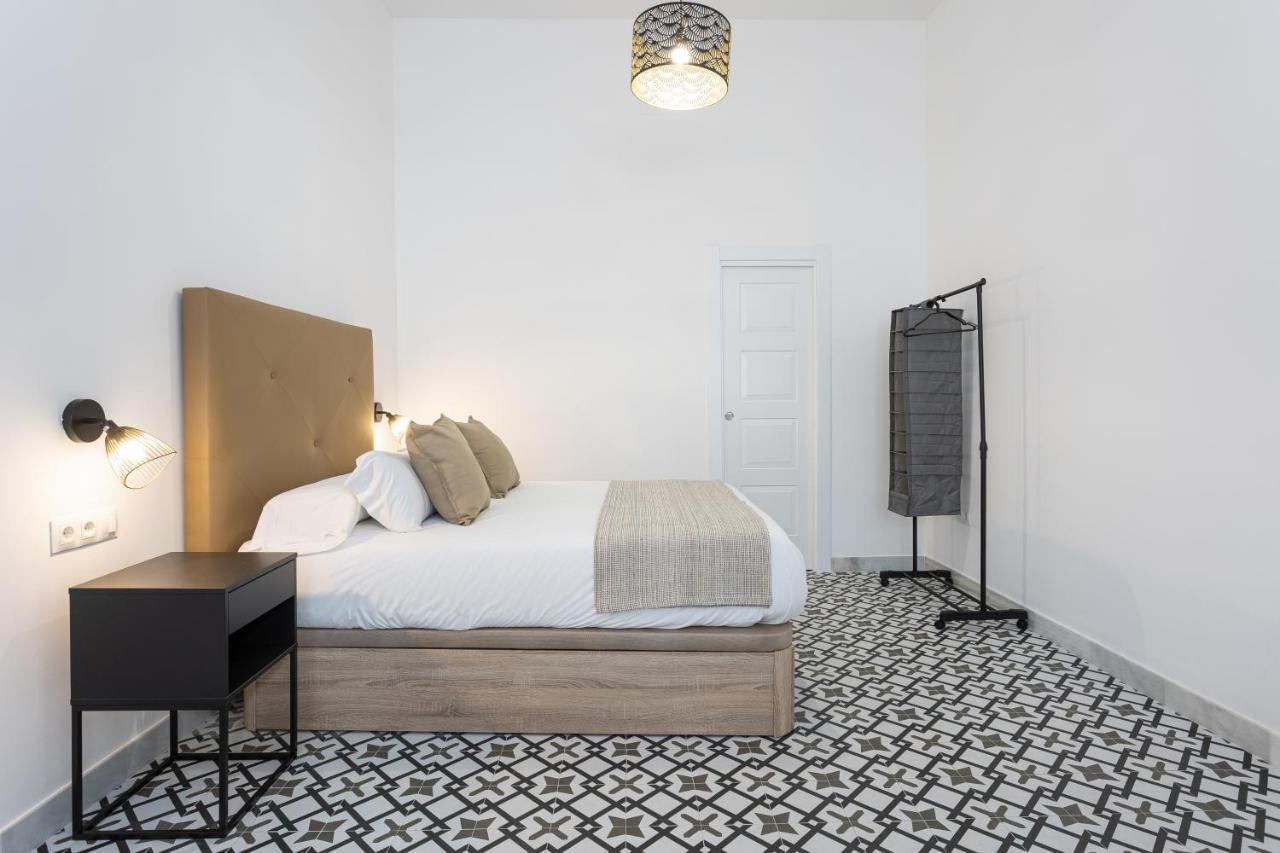 Holidays2Malaga Picasuss Loft New Built Close Huelin Beach And Promenade Kültér fotó