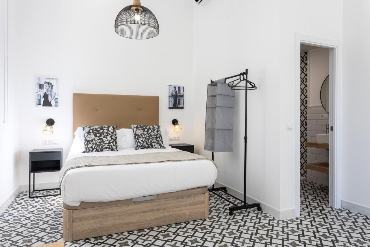 Holidays2Malaga Picasuss Loft New Built Close Huelin Beach And Promenade Kültér fotó